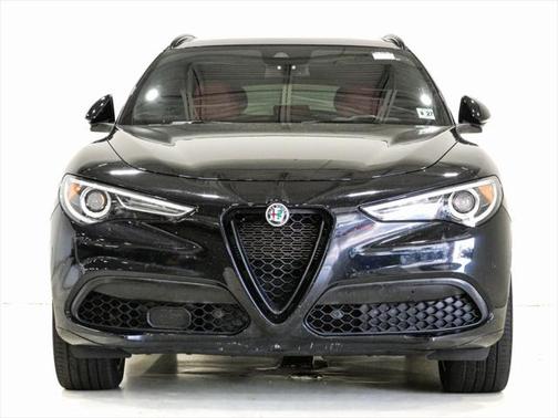 2022 Alfa Romeo Stelvio Veloce