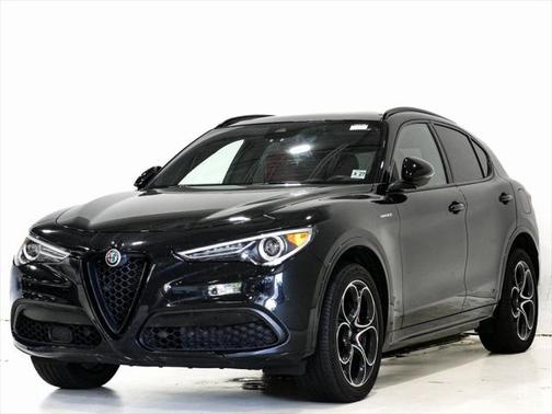 2022 Alfa Romeo Stelvio Veloce
