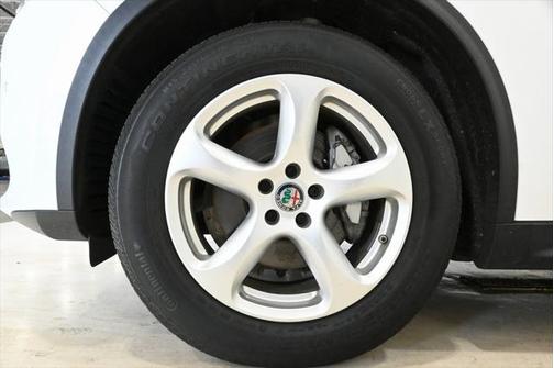 2020 Alfa Romeo Stelvio Base