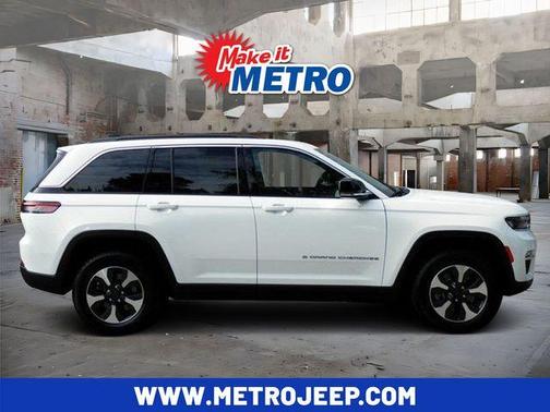 Bright White Clearcoat 2024 Jeep Grand Cherokee 4xe Base