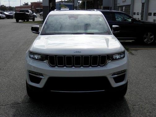 Bright White Clearcoat 2024 Jeep Grand Cherokee 4xe Base