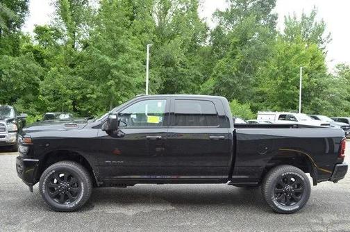 2025 RAM 2500 Big Horn Crew Cab 4x4 6'4' Box
