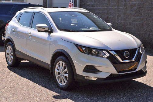 2022 Nissan Rogue Sport SV