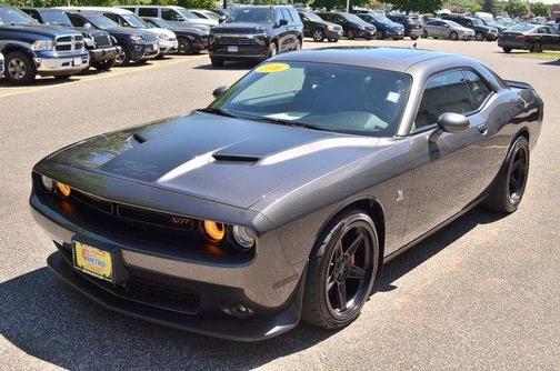 Granite Crystal Clearcoat Metallic 2016 Dodge Challenger R/T Scat Pack