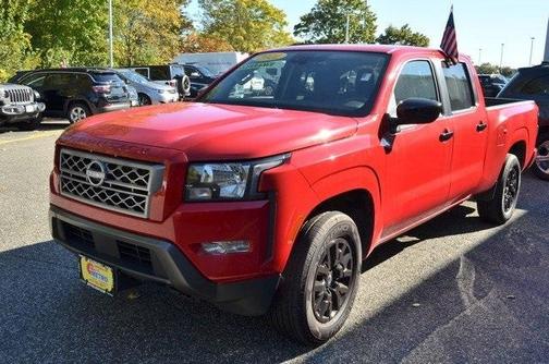 2022 Nissan Frontier SV