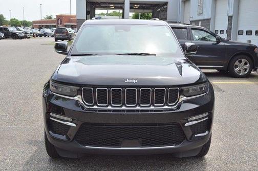 Diamond Black 2024 Jeep Grand Cherokee 4xe Base