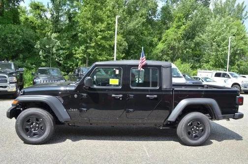 2025 Jeep Gladiator Sport