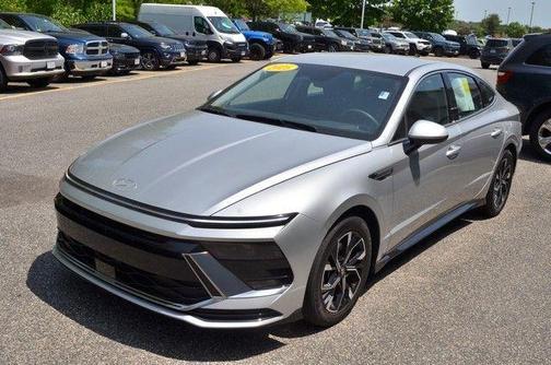Silver 2025 Hyundai SONATA SEL