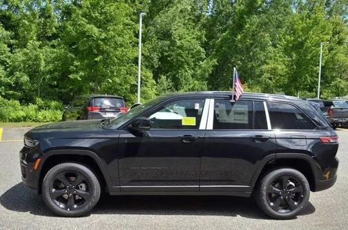 2025 Jeep Grand Cherokee Limited X