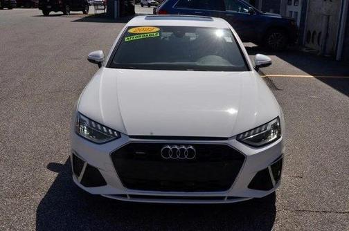 2022 Audi A4 45 S line Premium Plus