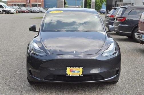 2024 Tesla Model Y Long Range