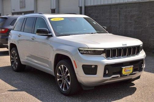 2022 Jeep Grand Cherokee Overland