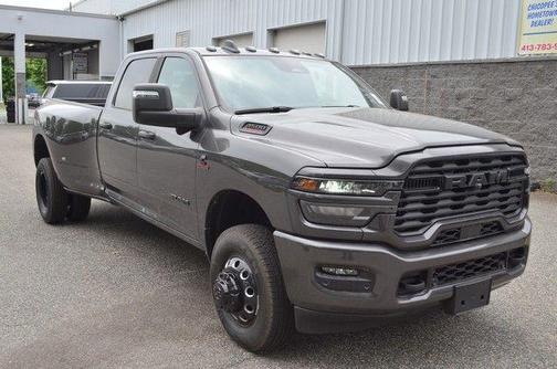 Granite Crystal Clearcoat Metallic 2026 RAM 3500 Big Horn