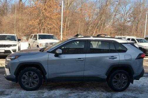 2024 Toyota RAV4 Hybrid XLE Premium