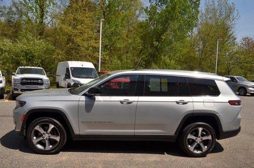 Silver Zynith 2023 Jeep Grand Cherokee L Limited