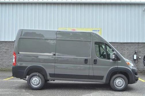 2025 RAM ProMaster 1500 Base