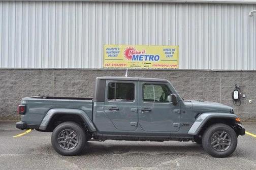 2025 Jeep Gladiator Sport S
