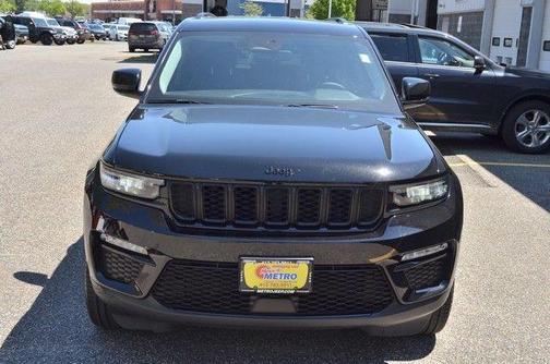 Diamond Black 2023 Jeep Grand Cherokee Limited