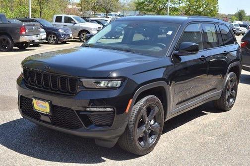 Diamond Black 2023 Jeep Grand Cherokee Limited