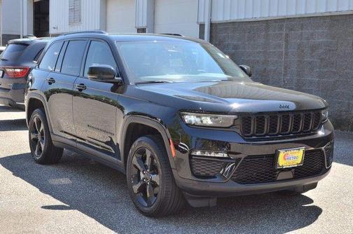 Diamond Black 2023 Jeep Grand Cherokee Limited