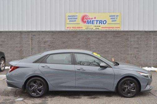 2023 Hyundai ELANTRA HEV Blue