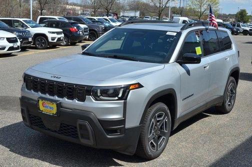 Silver Zynith Clearcoat 2026 Jeep Cherokee LAREDO/LIMITED