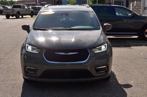 Gray Clearcoat 2022 Chrysler Pacifica Touring-L