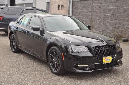 2023 Chrysler 300 Touring