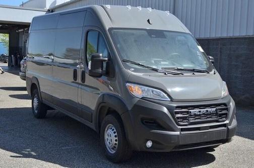 2025 RAM ProMaster 2500 Tradesman