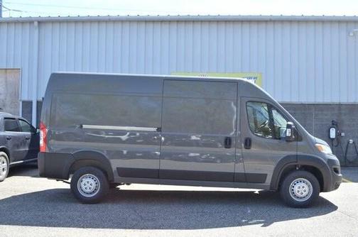 2025 RAM ProMaster 2500 Tradesman