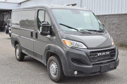 2025 RAM ProMaster 1500 Low Roof