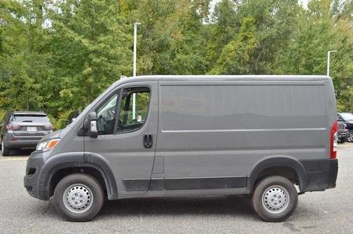 2025 RAM ProMaster 1500 Low Roof