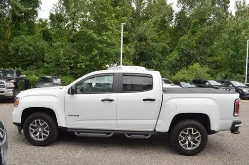 2022 GMC Canyon Base