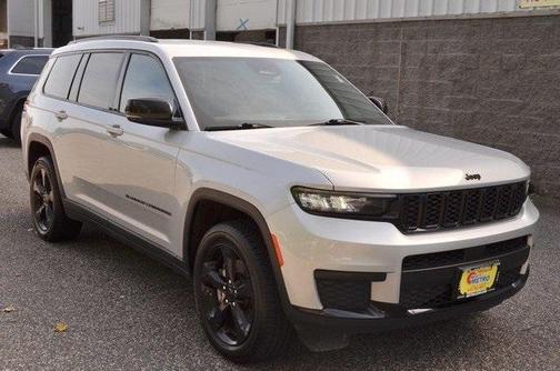 2023 Jeep Grand Cherokee L Laredo