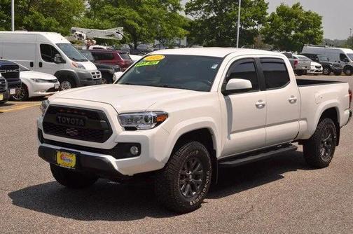 2022 Toyota Tacoma SR5