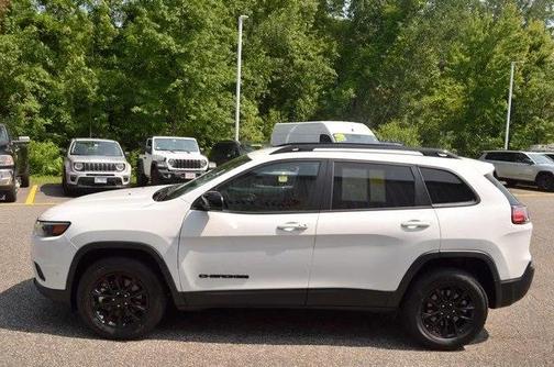 2023 Jeep Cherokee Altitude