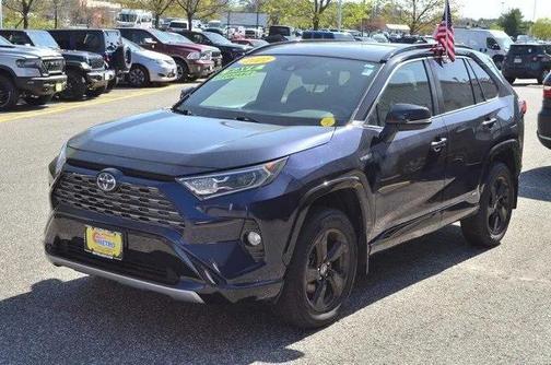 2021 Toyota RAV4 Hybrid SE