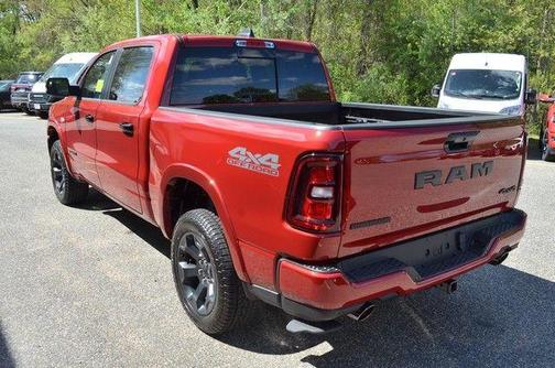 Molten Red Pearlcoat 2026 RAM 1500 Big Horn/Lone Star