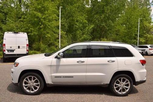 2021 Jeep Grand Cherokee Summit