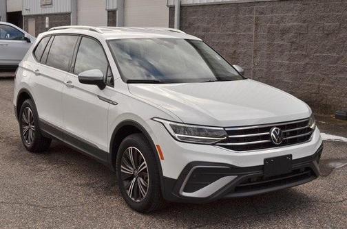 2024 Volkswagen Tiguan 2.0T Wolfsburg Edition