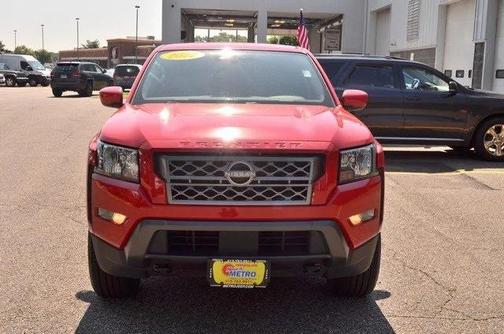 2022 Nissan Frontier SV