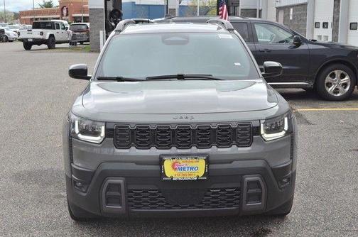 Sting Gray Clearcoat 2026 Jeep Cherokee LAREDO/LIMITED