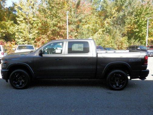 Granite Crystal Clearcoat Metallic 2027 RAM 1500 Big Horn/Lone Star