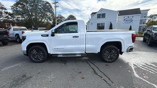 2025 GMC Sierra 1500 Pro