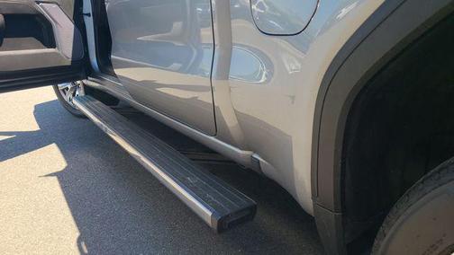 Sterling Metallic 2023 GMC Sierra 1500 Denali