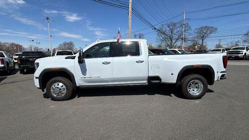 Glacier White Tricoat 2026 GMC Sierra 3500 Denali