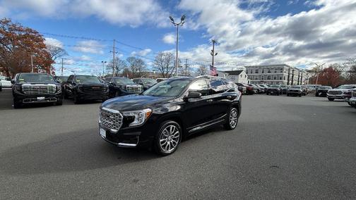 2023 GMC Terrain Denali