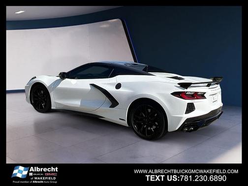 2025 Chevrolet Corvette Stingray w/2LT