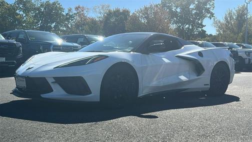 2025 Chevrolet Corvette Stingray w/2LT