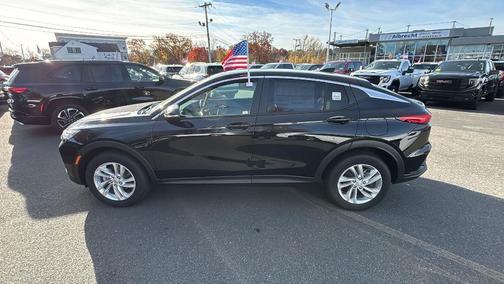 2025 Buick Envista Preferred FWD